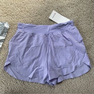 NWT Fast and Free HR Classic Short 3” (reflective)